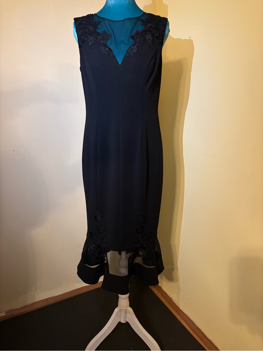 Aidan Mattox Black Sleeveless Sheath Dress with Lace Insets